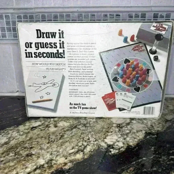 VINTAGE WIN LOSE OR DRAW Board Game Milton Bradley 1987 - Picture 6 of 16